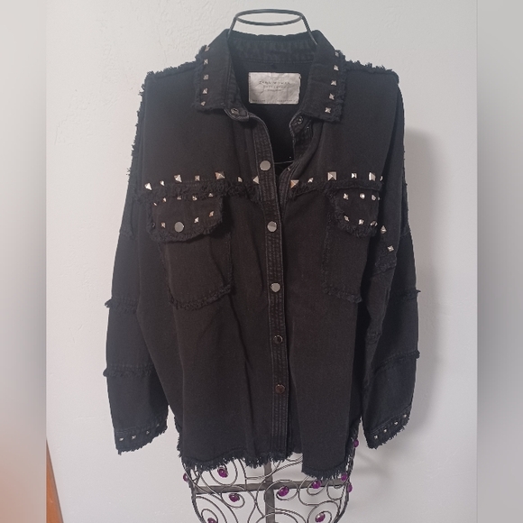 Zara Black Jean Jacket with Studded Details - Picture 2 of 12